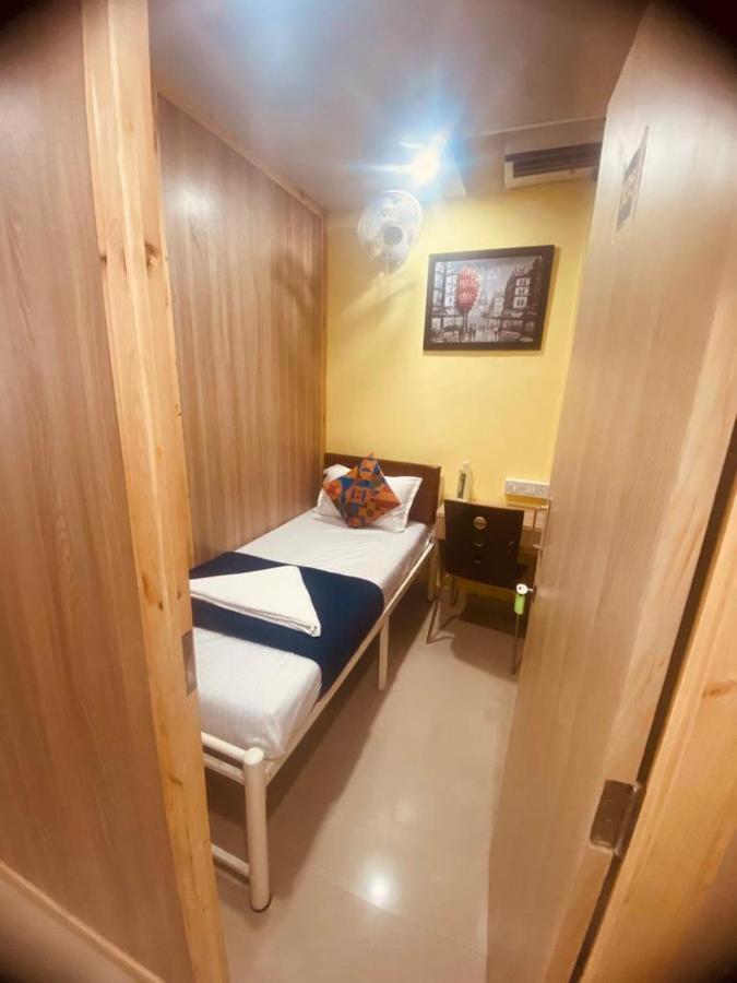 Royal Cabin Stay 孟买 外观 照片