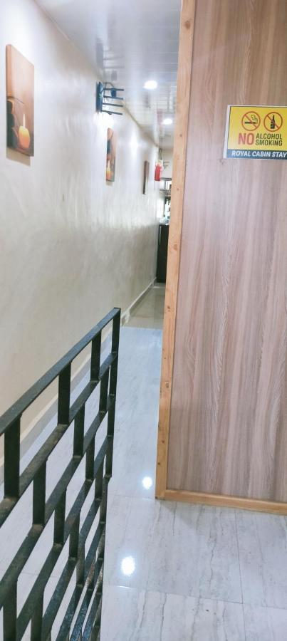 Royal Cabin Stay 孟买 外观 照片